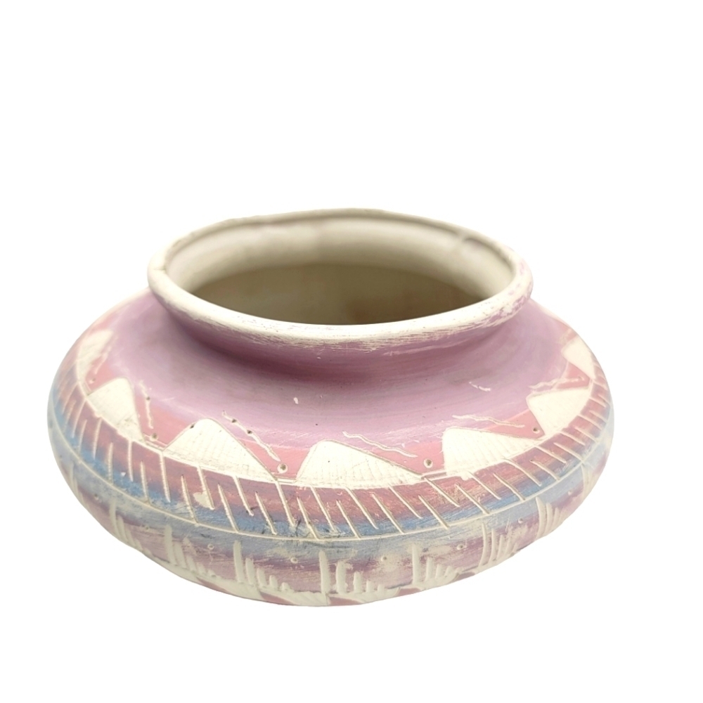 Native American Pottery NAVAJO New Mexico Pink Vase 5” X 7”Signed Ernie Watchman